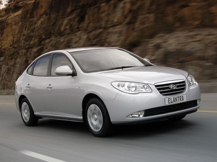  Hyundai Elantra 2007 года  (ZA) (фото 1 из 16)